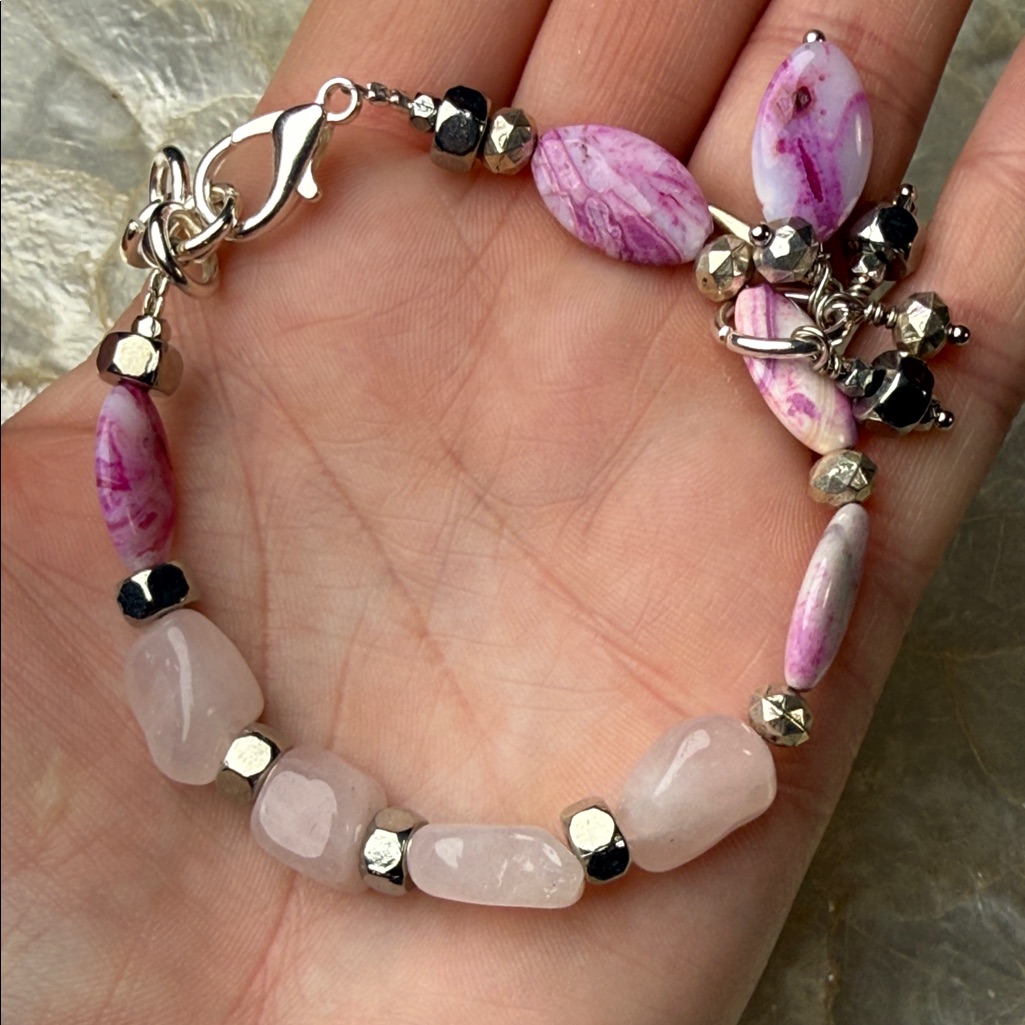 Dyed Agate And Rose Quartz Beaded Bracelet 18$